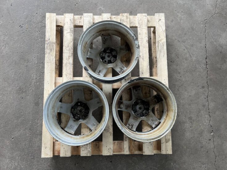 Lietais disks - vieglmetāla priekš PEUGEOT 407 2006