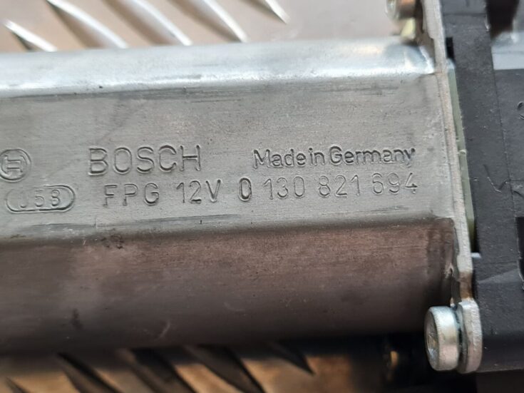 Elektrisko stiklu motors priekš VW PASSAT 2004 UNIVERSAL GREY