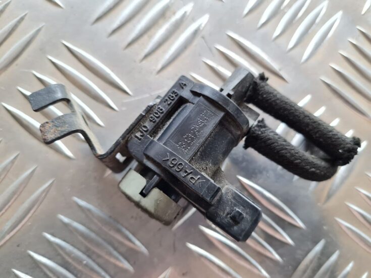 Solenoīda vakuuma vārsts priekš VW PASSAT 2004 UNIVERSAL GREY