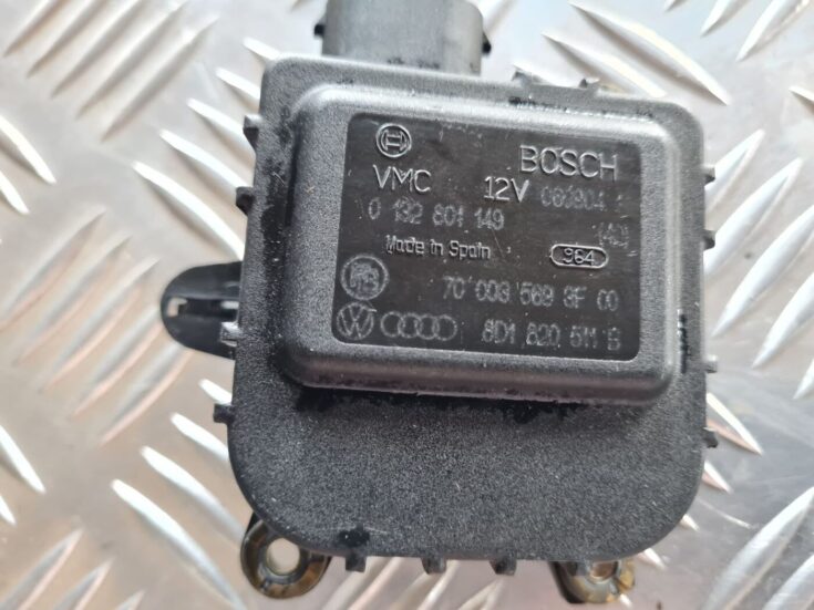 Apsildes sistēmas aktuators priekš VW PASSAT 2004 UNIVERSAL GREY