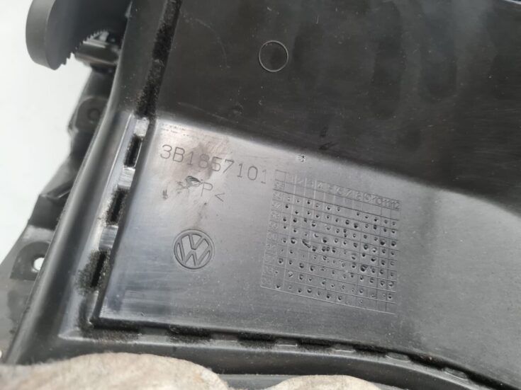 Mantu glabāšanas nodalījums pasažiera pusē priekš VW PASSAT 2004 UNIVERSAL GREY