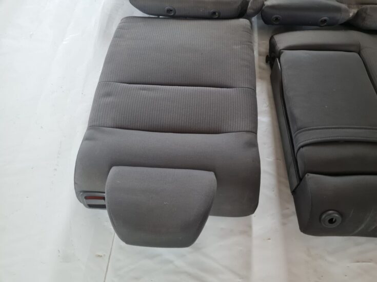 Aizmugurējais sēdeklis priekš VW PASSAT 2004 UNIVERSAL GREY