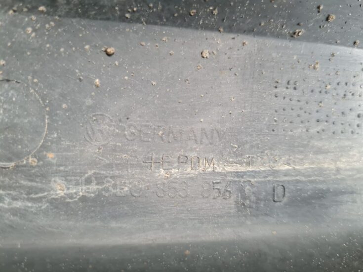 Ārēja sliekšņa laba uzlika priekš VW PASSAT 2004 UNIVERSAL GREY