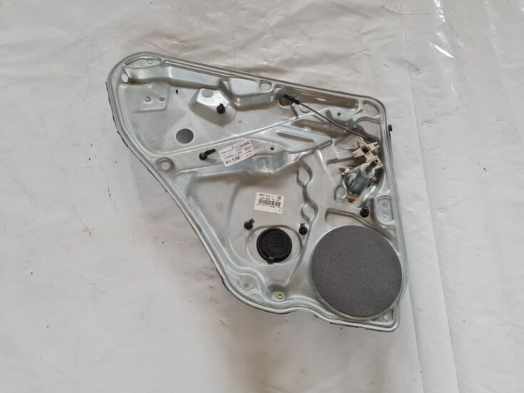 Stikla pacelšanas mehānisma panele priekš VW PASSAT 2004 UNIVERSAL GREY