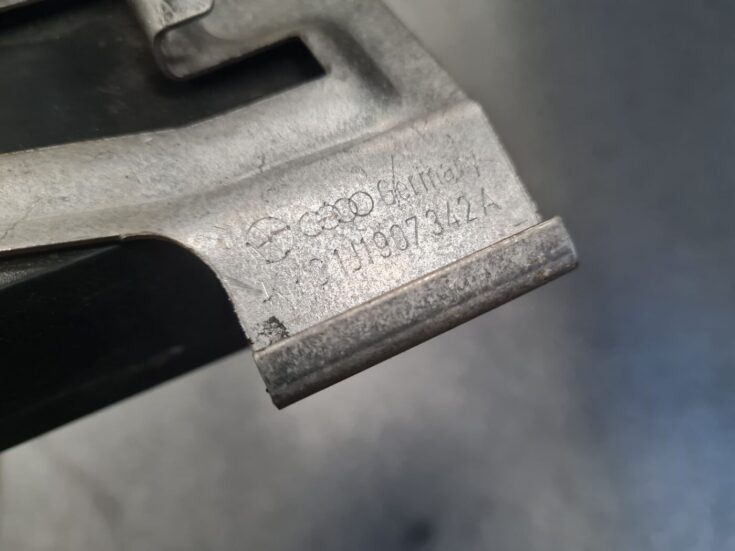 Komforta vadības bloks priekš VW GOLF IV 1999